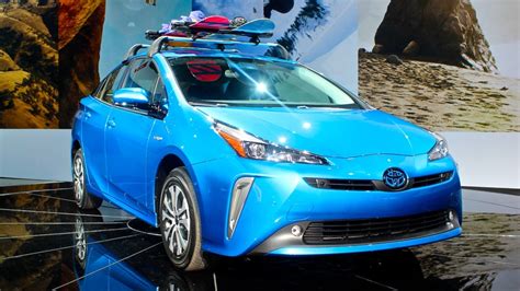 Toyota Rolls Out Corolla Hybrid And Prius Awd E In Los Angeles Aaron