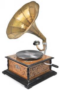 Een Replica Van Een Oude Grammofoon Jordaens Nv Veilinghuis