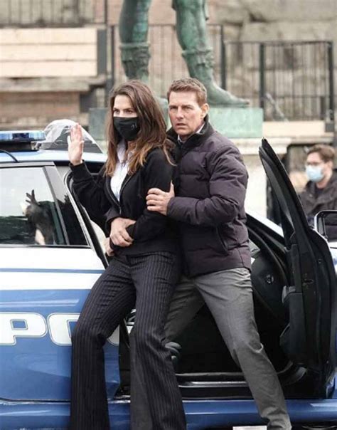 Tom cruise has returned his golden globe awards to the hollywood foreign press association, a source close to the actor told cnn on monday. Ethan Hunt Mission: Impossible 7 2021 Jacket | Tom Cruise ...