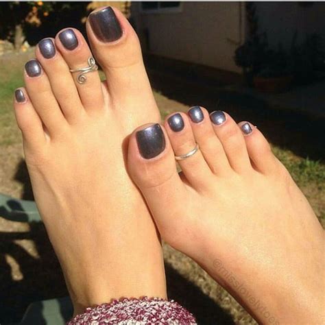 Pin On Sexy Feet And Nail Polishes