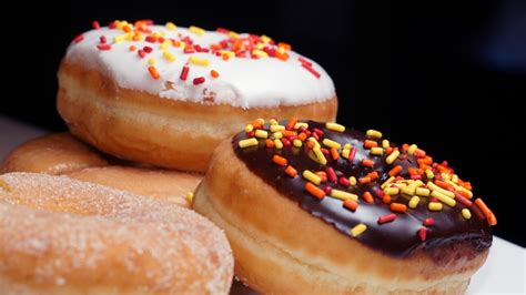 YUMMY DONUTS! - Donuts Photo (33393359) - Fanpop