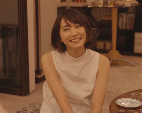 新垣结衣（yui aragaki) presents fashion of 60s on magazine nylon japan in june, 2015. 逃げ恥_新垣結衣