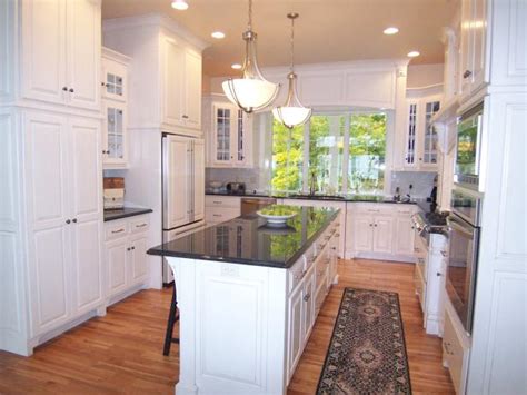 An open plan room often presents the opportunity to make one arm of the 'u' into a peninsula that can be accessed from both sides, such as for use as a breakfast bar or as a dual sided. U-Shaped Kitchen Design Ideas: Pictures & Ideas From HGTV ...