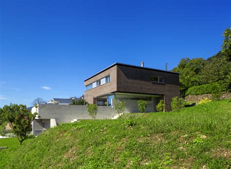 Sie sind aber kein zusätzlicher luxus, sondern bei manchen bodenbeschaffenheiten sogar unumgänglich. Drainage am Hang » Das sollten Sie beachten