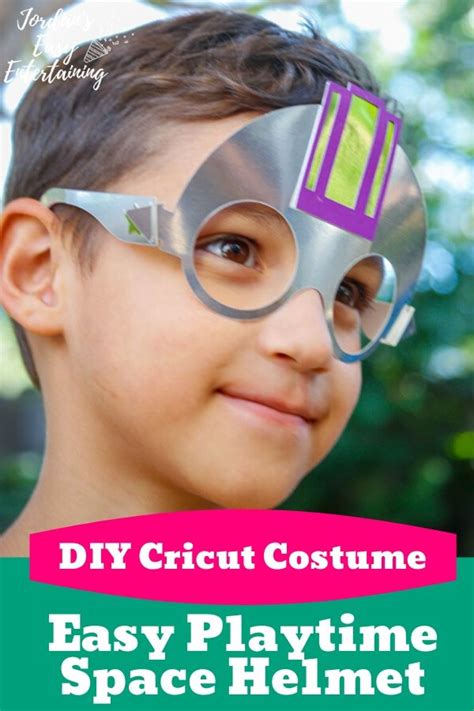 I have got you covered. DIY Costume Space Helmet with Cricut | Jordan's Easy Entertaining