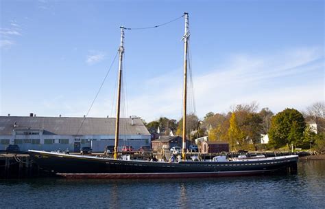 Bluenose Schooner Ii Epoxy Ltd