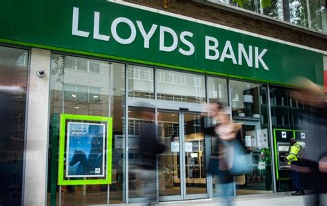 Lloyds Share Price Today Lloyds Banking Group Plc Lloy Ordinary 10p