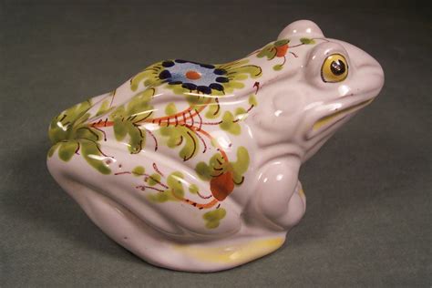 Vintage Frog Figurine Hand Painted S909 Etsy Frog Figurines Hand
