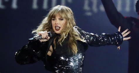 Taylor Swift Breaks Political Silence Endorses Two Democrats In Tennessee