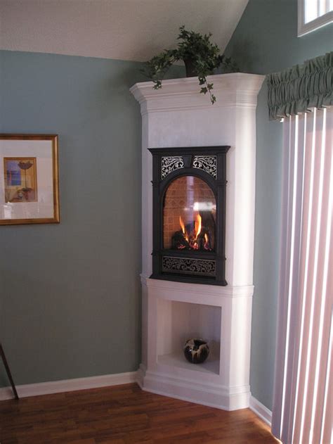 Small Corner Fireplace Houzz
