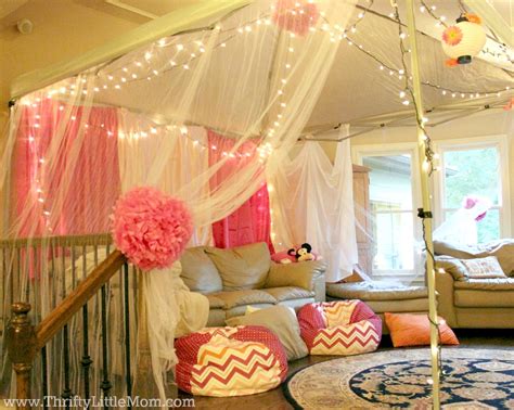 5 Ideas For An Epic Indoor Movie Party At Your House