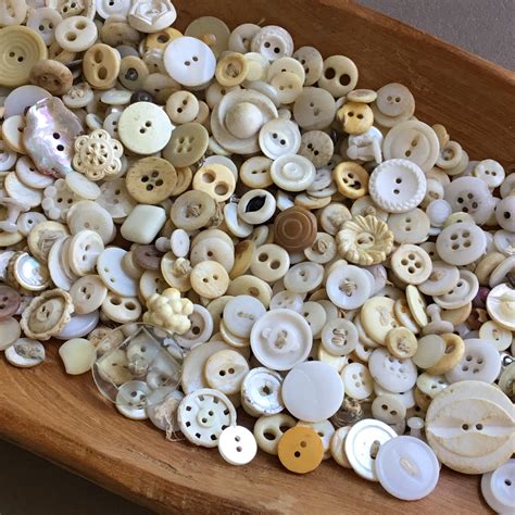 100 Vintage Buttons Ivory White Vintage Button Mixed Lot Etsy
