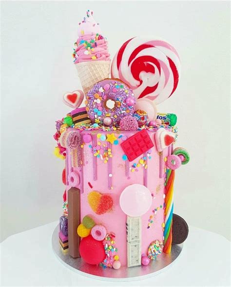 Pin By Kuukkik On Lovely Cakes Candy Birthday Cakes 6th Birthday