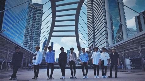 Perfect screen background display for desktop, iphone, pc. Stray Kids Header x Desktop Wallpapers || My Side Please ...