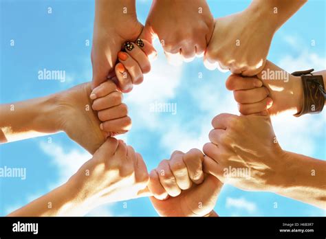 Friendship And Cooperation Hi Res Stock Photography And Images Alamy