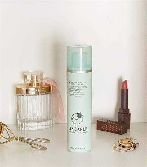 Review Liz Earle Hot Cloth Cleanse And Polish Kat