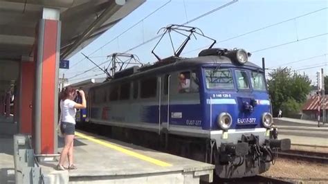The railway station was situated in a historical building, constructed between 1844. Kraków Główny - Kilka pociągów PKP Intercity - YouTube