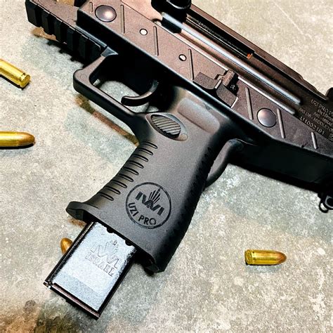 Iwi Uzi Pro 9mm Guntalk 20 Spot Gunbros