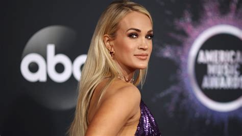 Carrie Underwoods Latest Selfie Reveals A Genius House Hot Sex Picture