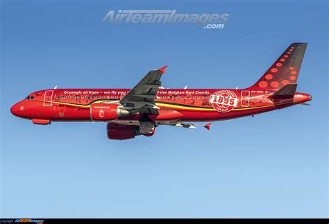 Airbus A320 214 Large Preview