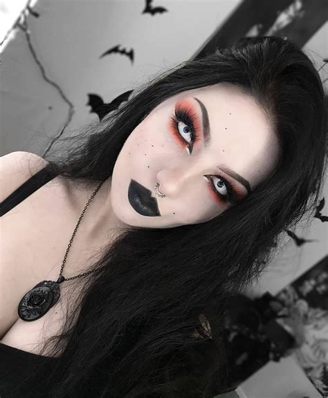 Gothic Girls Goth Beauty Dark Beauty Edgy Makeup Looks Alt Makeup