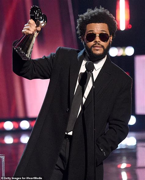 The Weeknd Male Artist Of The Year At Iheartradio Music Awards 2021 Idol Persona
