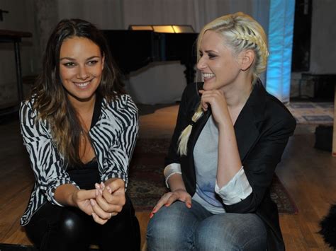 Doch kurz hateful chris entlassen seinem recht hateful zu lassen. #GZSZ #Vorschau 6 Wochen: #SarahKnappik ist zu Gast #RTL ...