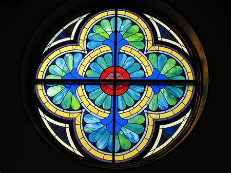 This 12 round star of david suncatcher was made using blue glass nuggets and aqua blue and yellow water glass. Religious Gallery - Traditional | Castle Studio Stained Glass