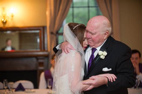 Incredibly Beautiful And Poignant Photo Of Grandfather And Granddaughter Dancing Kindness Blog