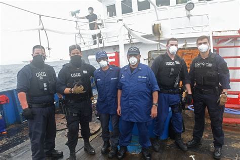 Dvids News Coast Guard Auxiliary Offers Adventure Seeks Skills