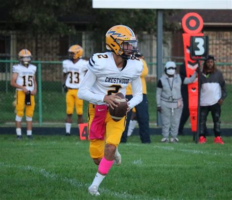 Crestwood Football Takes Down In City Rival Robichaud W Photo Gallery