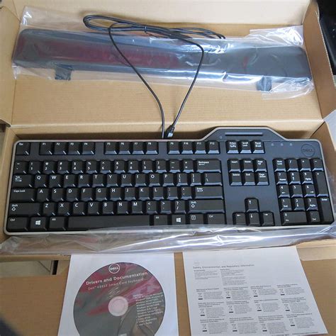 Dell Kb813 Smart Card Usb Keyboard English With Wire Wrap Cac