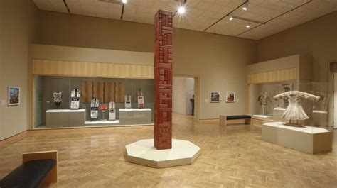 Art History Research Examines Curation Of Native American