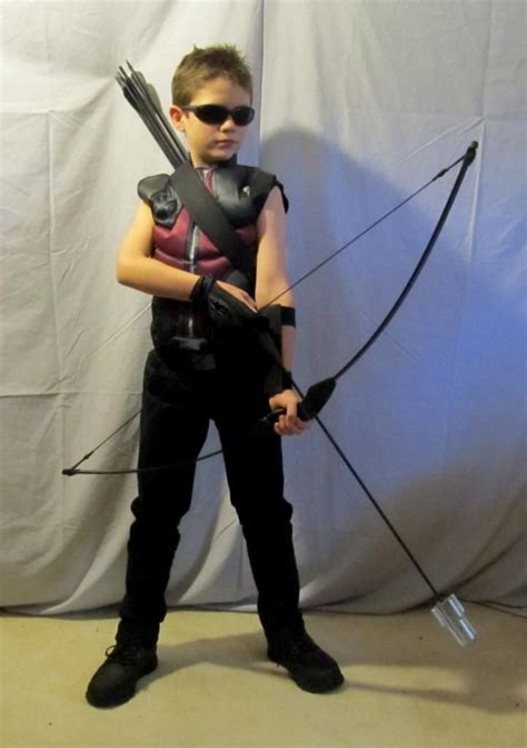 Civil war hawkeye deluxe muscle chest child costume, large. http://i215.photobucket.com/albums/cc267/tdtnx01/Hawkeye/IMG_0921.jpg | costumes 2013 ...