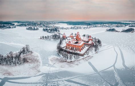 Check spelling or type a new query. Wallpaper winter, castle, Trakai, Lithuania images for desktop, section пейзажи - download