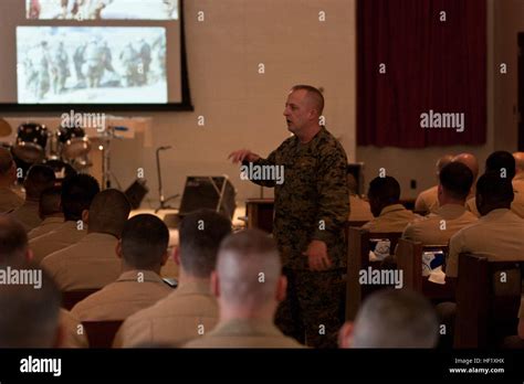Sgt Maj Justin D Lehew Speaks With Students And Faculty