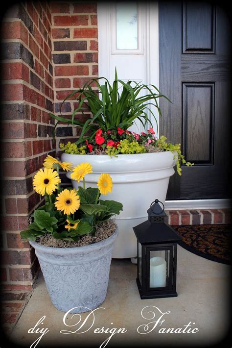 45 Charming Porch Planter Ideas That Will Give Your Exterior A Unique