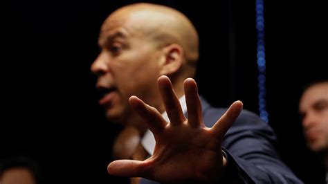 ‘amnesia And Silence Sen Booker Chastising Dhs Chief Creates