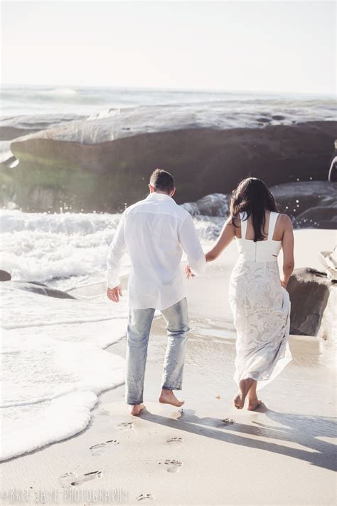 Couples Photo Session At Windansea Beach — Dayton And Cincinnati Wedding Photographer