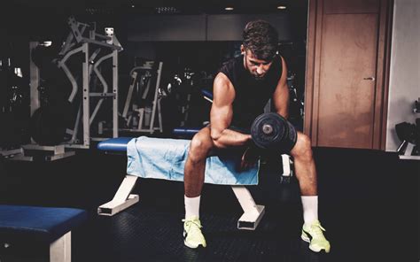 Mengulik Manfaat Latihan Angkat Beban Bagi Kesehatan Adam Gym