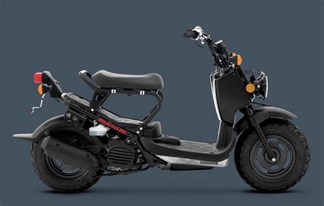 The big ruckus (ps250) was a well engineered but low selling scooter from honda, introduced for 2005 in the usa and canada. 2014 Honda Ruckus Gallery 531937 | Top Speed