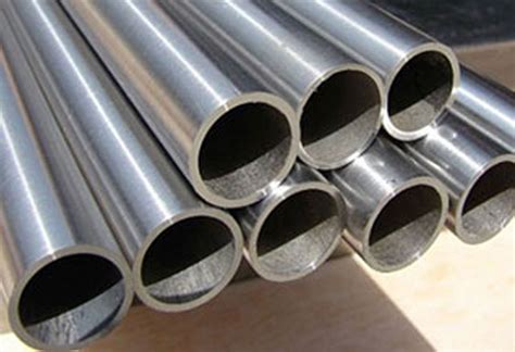 Silver Mild Steel Erw Pipes Thickness 250 Mm Material Grade Is