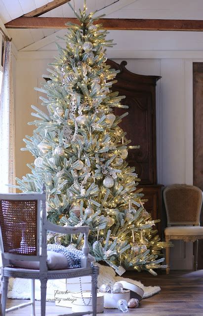 Golden French Country - Christmas Tree Decorating Ideas
