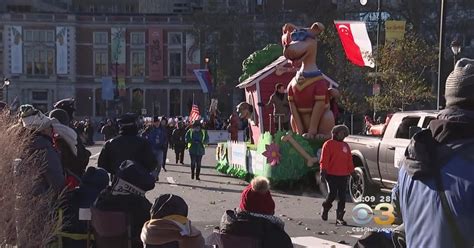 Thousands Brave Below Freezing Temperatures For 99th Annual