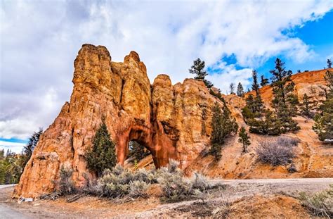 Premium Photo Arch Above Scenic Byway 12 At Red Canyon Within Dixie