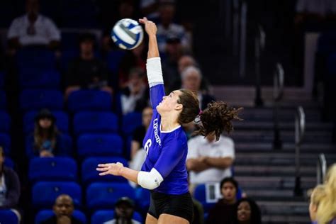 Mississippi State Volleyball Adds Lipscomb Transfer Lauren Myrick The