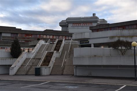(endoskop, magnetresonanztomograph (mrt), röntgengerät/ durchleuchtungsgerät (z.b. Krankenhaus Oberwart: Umstrukturierung der Inneren ...