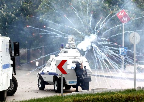 Riots Erupt After Hundreds Die In Turkey Mine Disaster