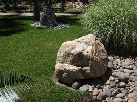 Landscaping With Boulders Landscaping With Rocks Stone Landscaping