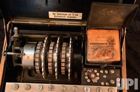 Photo Enigma Machine Used By The Nazis During Wwii To Be Auctioned